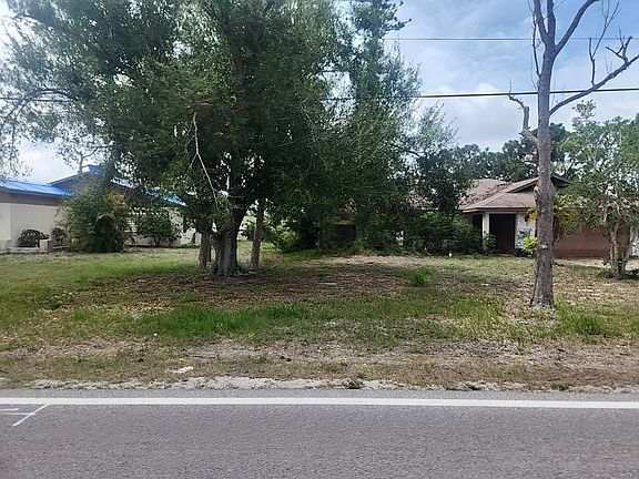 3rd image of 7286 San Casa Dr