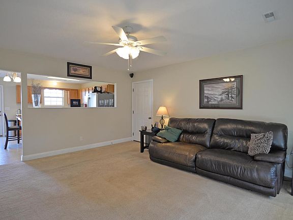 5th image of 4037 Rainbow Hill Ln