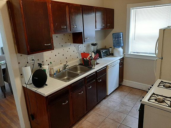 5th image of 15105 Lake Ave #2