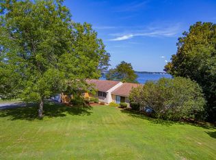 162 Chiltons Point Rd, Lancaster, VA 22503