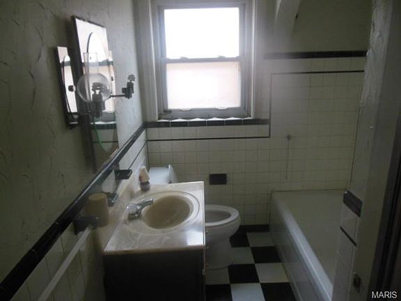 5th image of 4520 Bircher Blvd