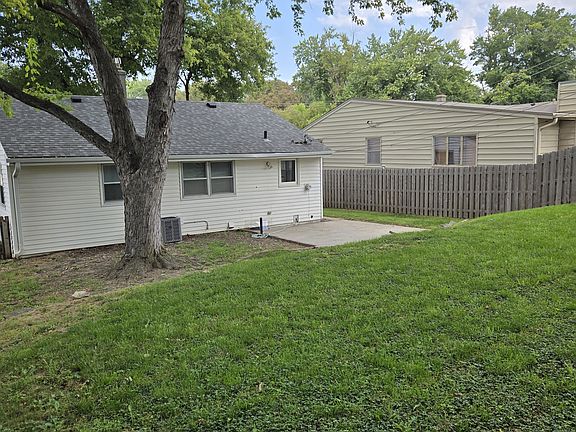 2nd image of 3259 Westgate Rd