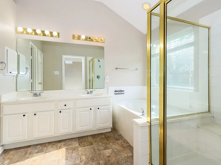 12534 Blinnwood Ln — Photo 10