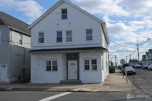 519 Roosevelt Ave #2 Photo 1