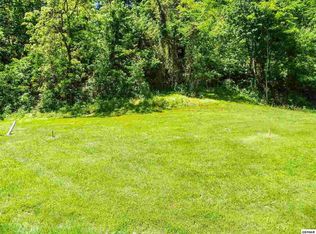 2332 Riverport Way, Pigeon Forge, TN 37863