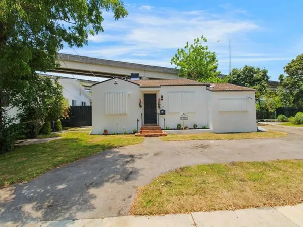 736 NW 41st St, Miami, FL 33127