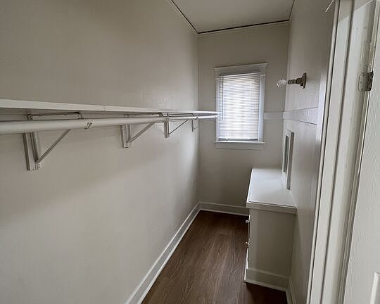 4th image of 4055 W 21st St