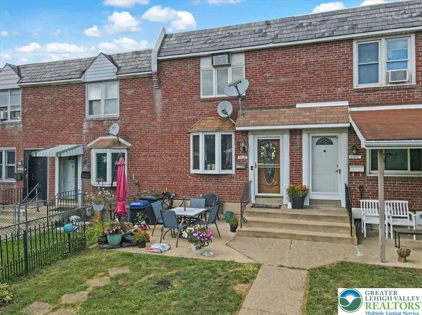 2007 S Delaware St, Allentown, PA 18103