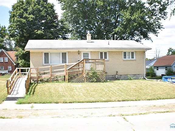 5th image of 2226 Sheffield Pl