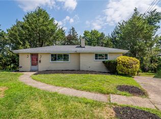 346 Crestnol Dr, Pittsburgh, PA 15237