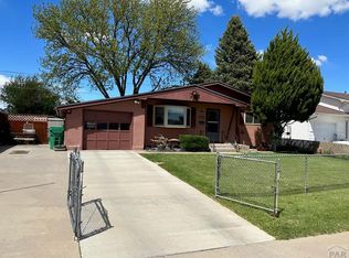 3729 Devonshire Ln, Pueblo, CO 81005