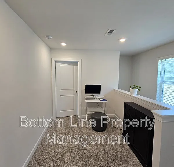 1221 Colgher St — Photo 38