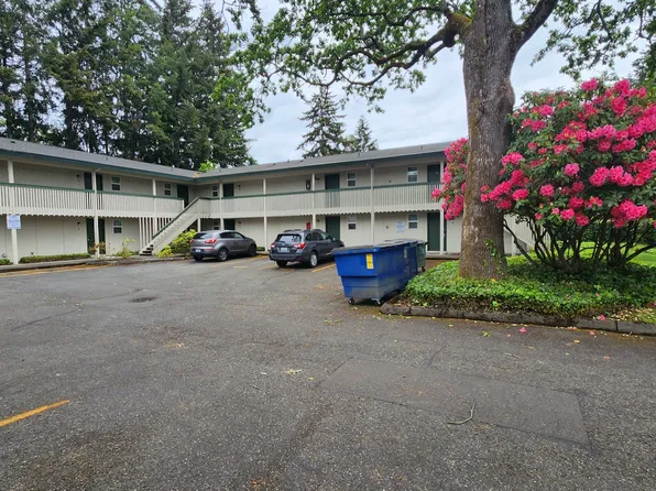 Greenfield Apartments