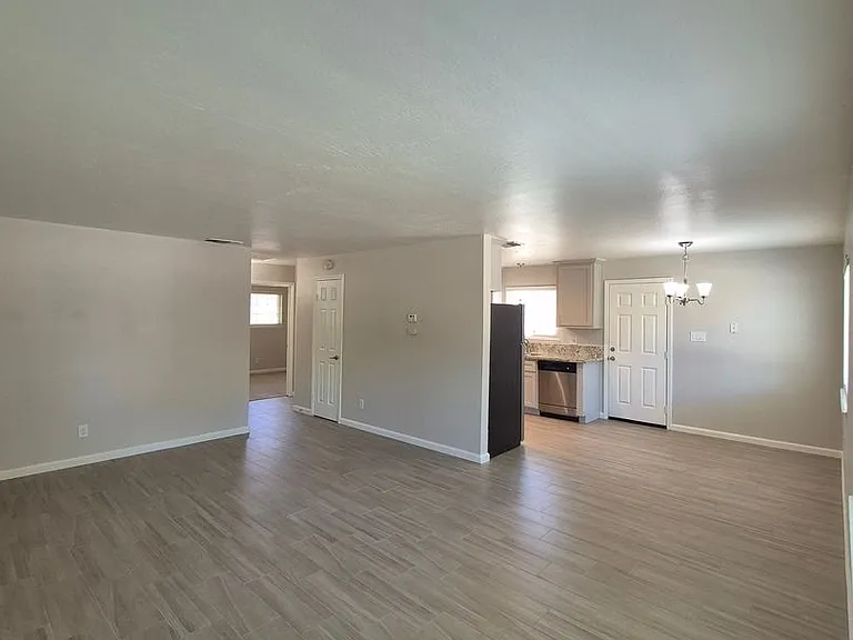 5100-5132 Alrene Ct #2116 — Photo 3