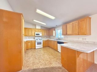 18641 Manor Dr, Jamestown, CA