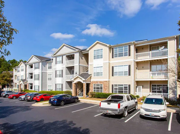 Charlestowne Apartment Homes