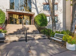 4710 58th Ave N APT 118, Crystal, MN 55429