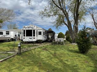 31 Slipper Shell Dr, Horntown, VA 23395