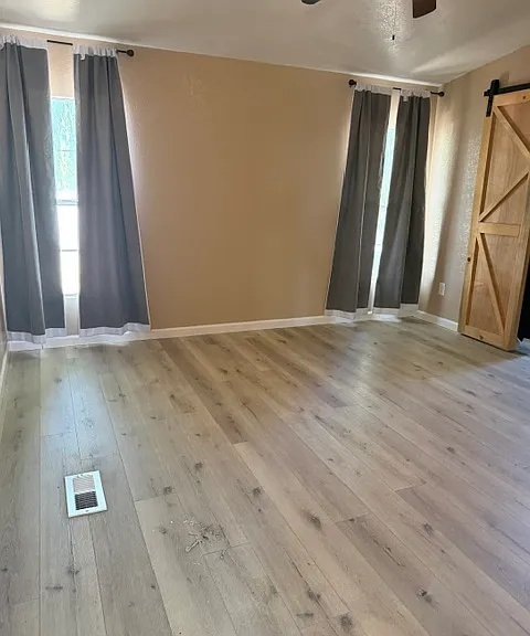 3430 E Redwood Rd — Photo 11