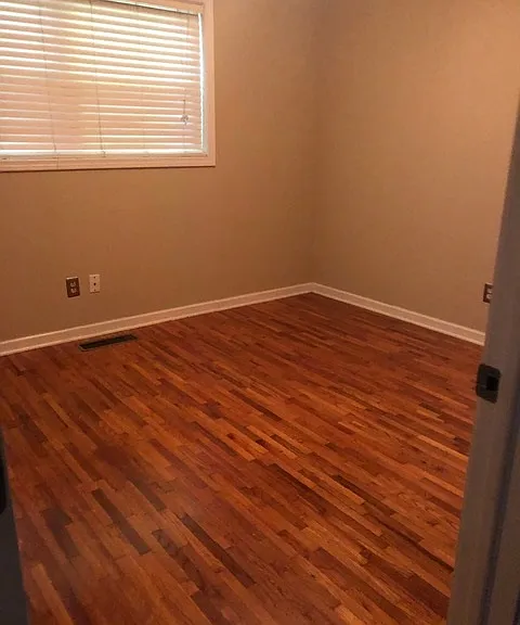 1143 N Turner Ave — Photo 6