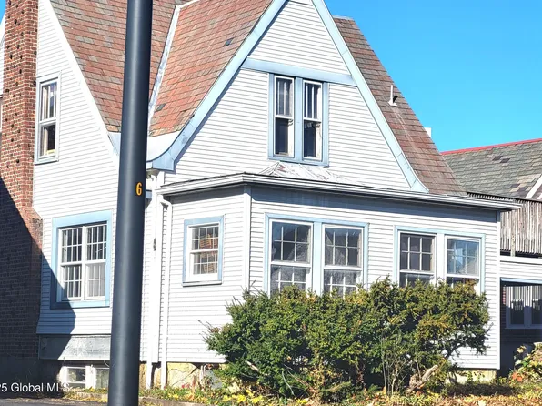 24 Turner Place, Albany, NY 12208