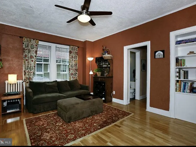 2032 Belmont Rd NW #319 — Photo 5