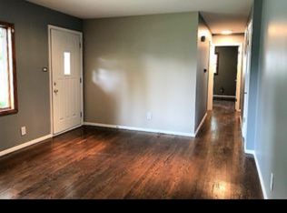 18923 Lorenz Ave, Lansing, IL 60438