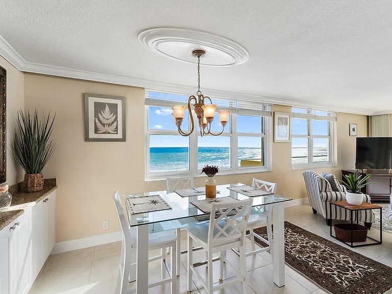 5440 N Ocean Dr #907 — Photo 2