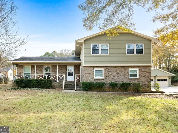 735 Willow Bend Dr, Jonesboro, GA 30238