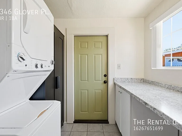 2346 Glover Pl — Photo 12
