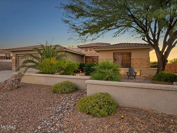 3rd image of 25 N Monument Estates Pl
