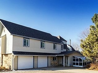 9940 SE Paulen Rd, Berryton, KS 66409