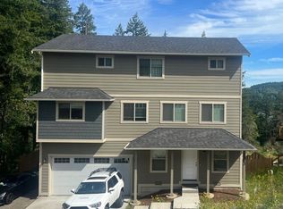 2513 Sand Dollar Rd W, Bremerton, WA 98312