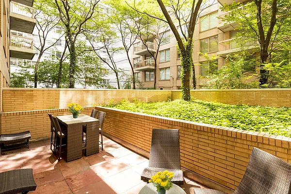 Sold by Compass | media 12