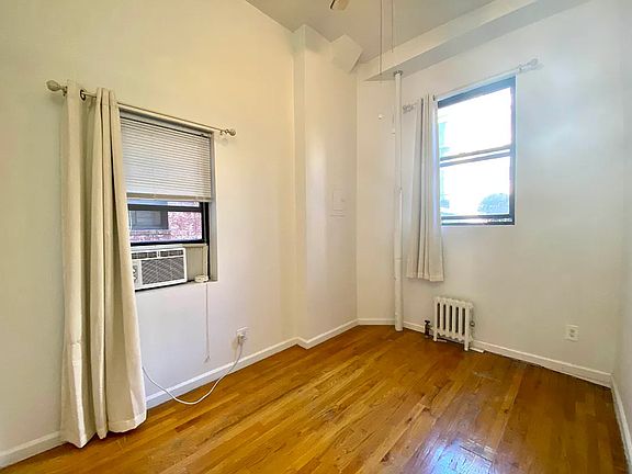 5th image of 211 W 70th St APT 2B