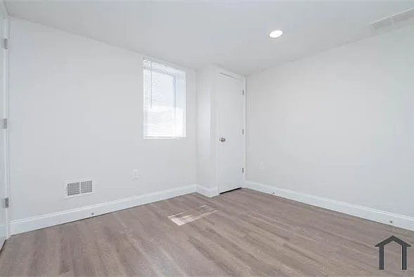 806 Benninghaus Rd — Photo 13