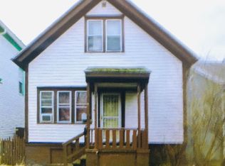 2461 W Juneau Ave, Milwaukee, WI 53233
