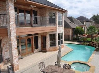 202 Edgemar Rd, Montgomery, TX 77356