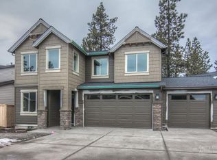 60374 SE Hedgewood Ln, Bend, OR 97702