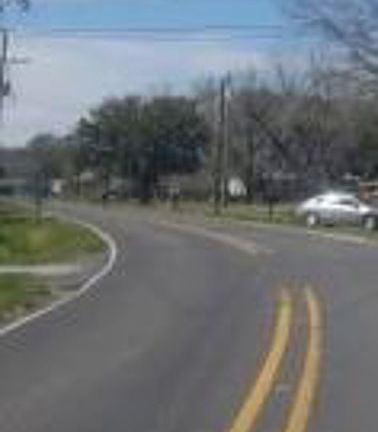 Exterior Neighborhood (street photo)