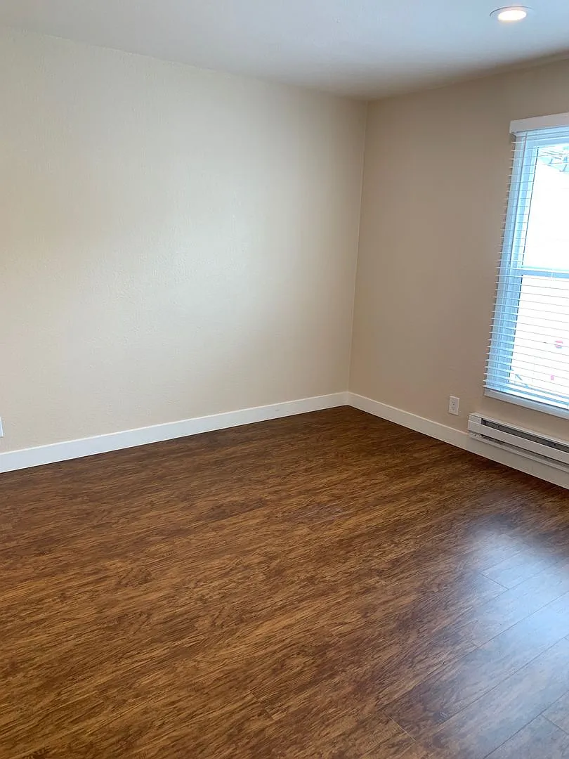 The Enclave at Lawrence — Photo 3