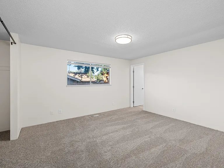 2077 Hill Way — Photo 11