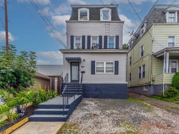 353 Fay Ave, Elizabeth City, NJ 07202