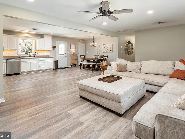 305 Merrick Corner Rd — Photo 15