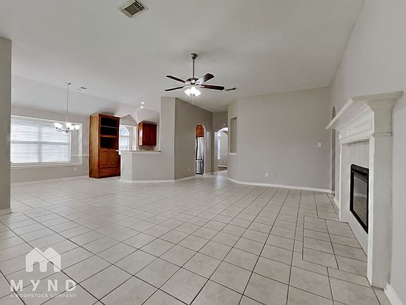 4th image of 22902 Creekside Gate Ct