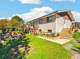 3670 Smith Rd, Kingston, ON K7P 2Y7