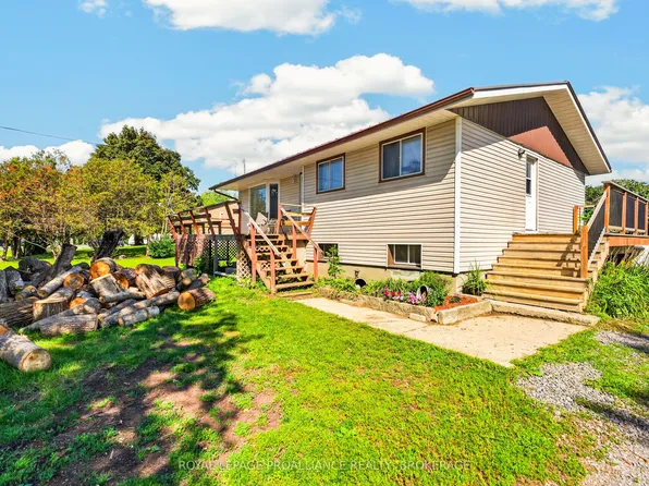 3670 Smith Rd, Kingston, ON K7P 2Y7