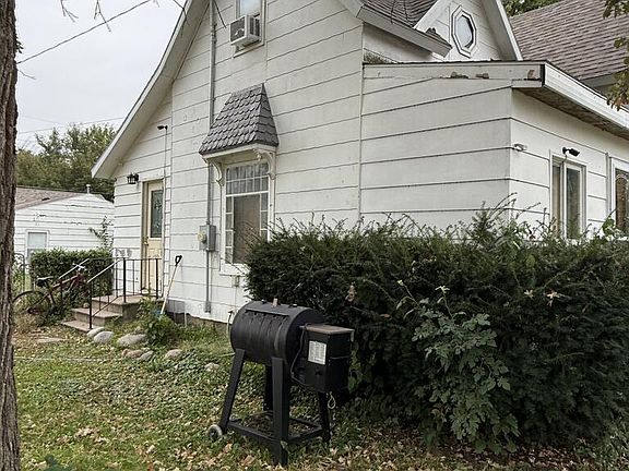 4th image of 245 Avenue D