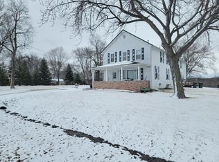 3107 Lost Dauphin Rd #4, De Pere, WI 54115