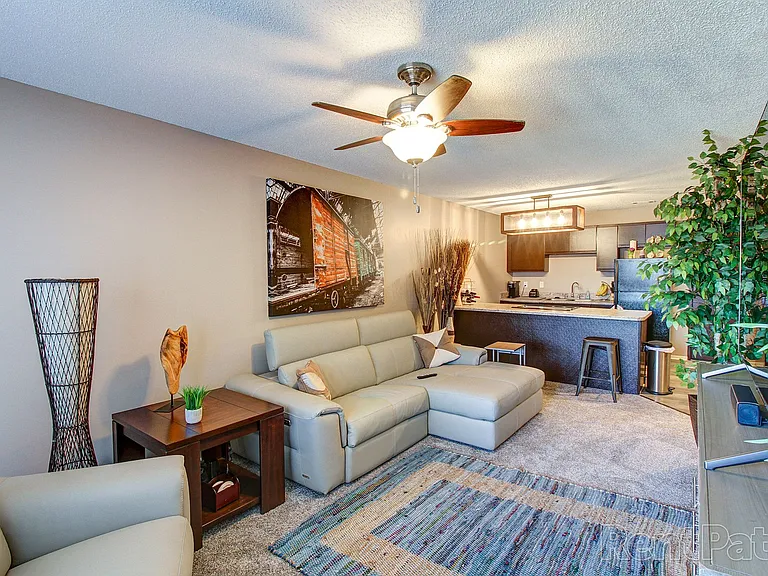 cpa - College Park Apartments — Photo 26